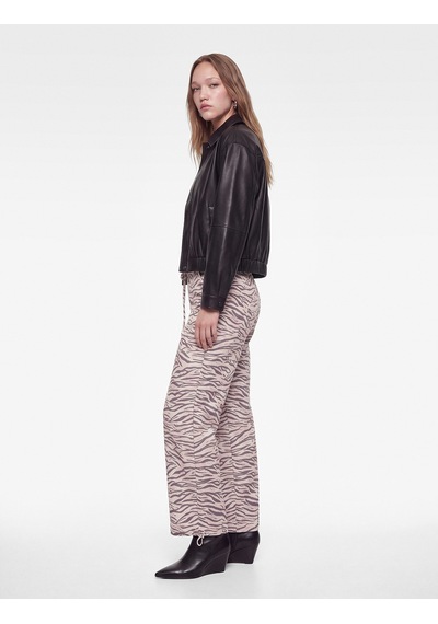 Koton Rahat Kalıp Beli Bağlamalı Cepli Geniş Paça Zebra Desenli Pantolon Bej Desenli 7wal40046ıw Ekru