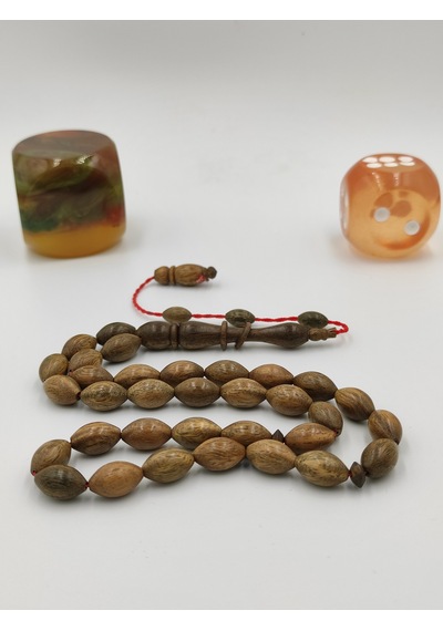 Altuntaşaksesuar Usta İşcilikli Kokulu Pelesenk Ağacı Tesbih 8 12 Mm Arpa Kesim Halka İmameli Takımlı Sistemli Yeşil Altuntaşaksesuar Usta İşcilikli Kokulu Pelesenk Ağacı Tesbih 8 12 Mm Arpa Kesim Halka İmameli Takımlı Sistemli Yeşil