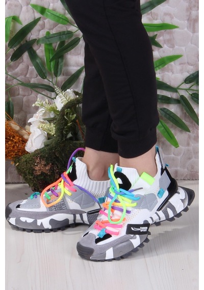 Fort Gj Elanur Rahat Kalın Taban Özel Tasarım Sneaker Kadın Spor Ayakkabı Beyaz