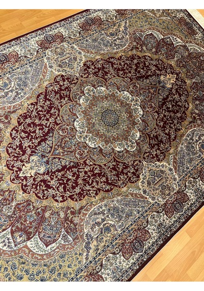 Şemse Desenli 200 X 300 İpek Halı Çok Renkli