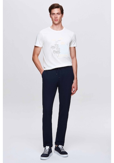Twn Slim Fit Beyaz Nakışlı T-shirt 2ec1454060200 Beyaz