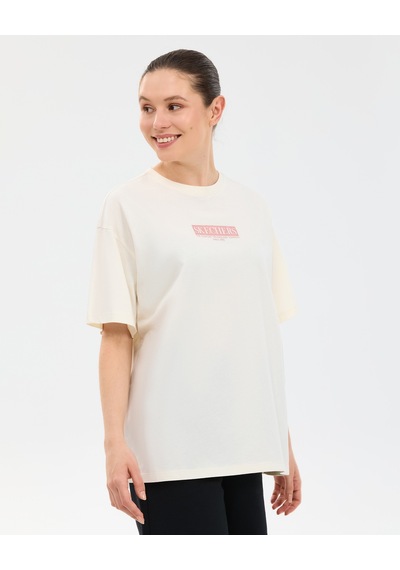 Skechers W Oversize Fit Graphic T-shirt Kadın Beyaz Tshirt S2610063-3855