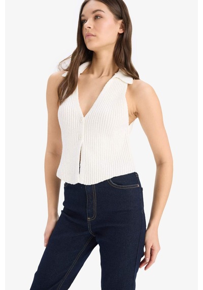 DeFacto Coool Slim Fit Dar Kesim Düğmeli Triko Yelek	 D3584AX25SPER222 Ekru