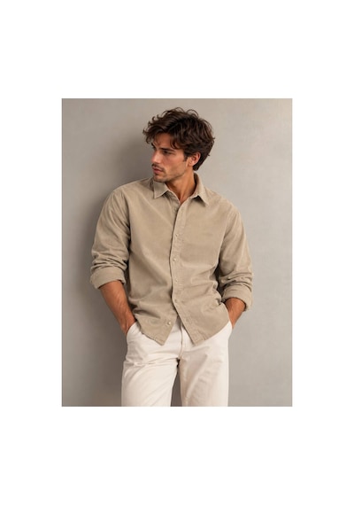 Little Cup Jeans Co Erkek Bej Göğüs Nakış Detaylı Yumuşak Dokulu Kadife Gömlek Little Cup Jeans Co Erkek Bej Göğüs Nakış Detaylı Yumuşak Dokulu Kadife Gömlek