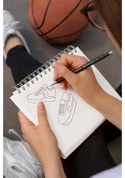 Faber-Castell Grip 1345/47 Versatil Kalem, 0.7 mm, Siyah, Ergonomik Tutuş, Yaylı Uç, Uzun Silgi, Modern Tasarım