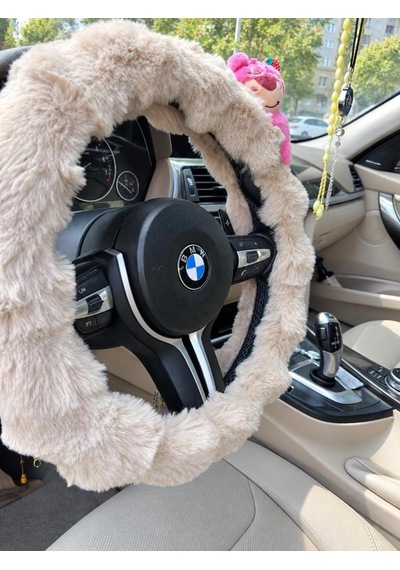 Bej Peluş Direksiyon Kılıfı Kadınlara Özel Tüylü Ayıcıklı Direksiyon Kılıfı