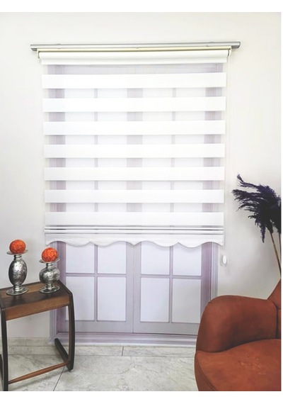 Beyaz Micro Plise Zebra Stor Perde Etek Dilimli