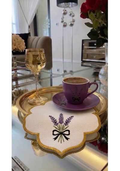 Lavanta Nakışlı Kahve Sunumluğu Gold Kenarlı Sunum Peçetesi Kahve Yanı Fincan Altlığı Beyaz 14 Cm