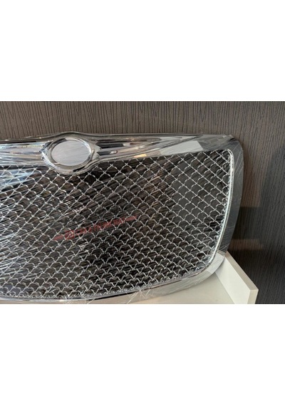 Chrysler 300c 2005-2011 Arası Krom Panjur Araca Özel