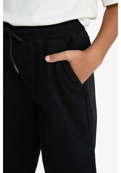 Defacto Erkek Çocuk Standart Paça Pelüş Astar Jogger Pantolon F1976a825wnbk81 Siyah-bk81