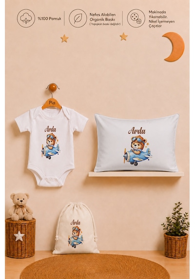 Pia Baby İsme Özel Erkek Bebek Hediyesi %100 Pamuk Organik Baskılı Body Yastık Kılıfı Ve Ham Bez Kıyafet Kesesi 1013byk9x Ekru