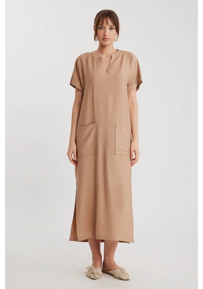 Vitrin Yanları Yırtmaçlı Çift Cep Elbise Camel