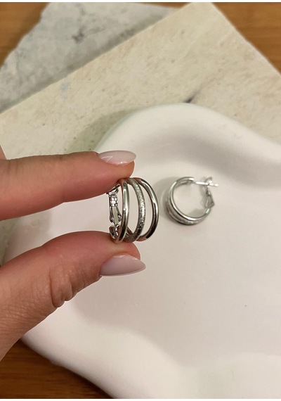 Üç Sıra Halkalar Silver Küpe Çok Renkli