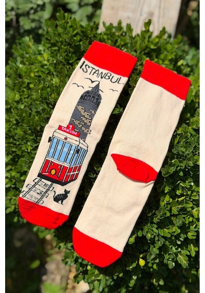 Lousocks Unisex İstanbul Nostaljik Tramvay Desenli Krem Soket Çorap