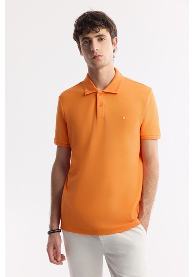 Avva Erkek Turuncu Kıvrılmaz Polo Yaka %100 Pamuk Basic Regular Fit T-shirt B001032