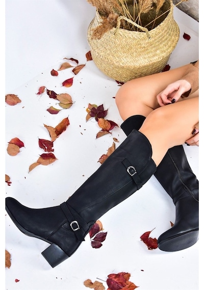 Fox Shoes Siyah Alçak Topuklu Günlük Kadın Çizme L674230009