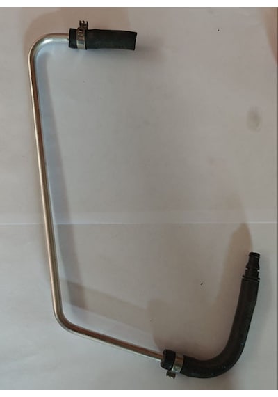 Mercedes C-serisi W203 Radyatör Yedek Su Depo Hortumu Kalorifer Oem A2035010025