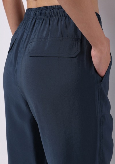 Colin's Colins Regular Fit Yüksel Bel Düz Paça Kadın Lacivert Pantolon Cl1074663 Q1.v1 Nav Lacivert Colin's Colins Regular Fit Yüksel Bel Düz Paça Kadın Lacivert Pantolon Cl1074663 Q1.v1 Nav Lacivert