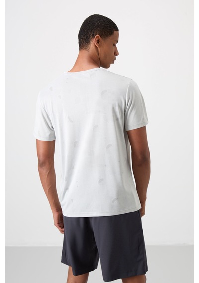 Tommy Life Taş Polyester Nefes Alan Jakarlı İnce Esnek Standart Fit Erkek Performans T-shirt - 88398 Taş Tommy Life Taş Polyester Nefes Alan Jakarlı İnce Esnek Standart Fit Erkek Performans T-shirt - 88398 Taş