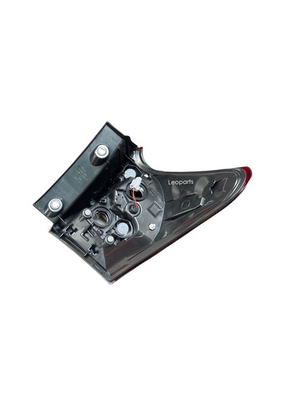 Leoparts Toyota Auris Stop Lambası Dış Sol 2015-2019 81561-02a60