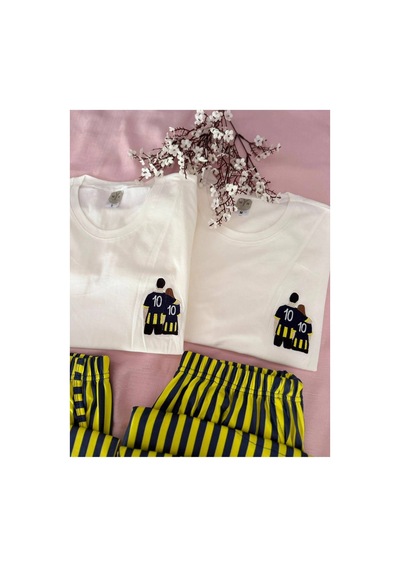 Mh Moony Homewears Kadın Tekli Lacivert Sarı Aşk Pijama Çift Pijamasının Kadını Çok Renkli Mh Moony Homewears Kadın Tekli Lacivert Sarı Aşk Pijama Çift Pijamasının Kadını Çok Renkli