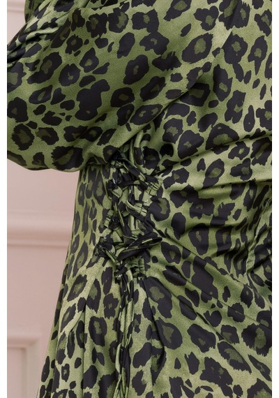 Yanı Bağcıklı Leopar Desenli Tesettür Abiye-yeşil-4683