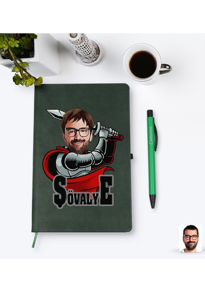 Kişiye Özel Şövalye Karikatürlü Yeşil Termo Deri Defter Kalem Set