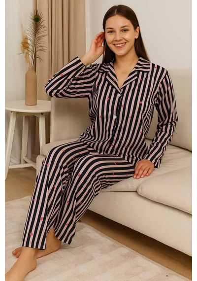 Tenra Kadın Pijama Takımı Boydan Düğmeli Süet Kalp Desenli Çok Renkli
