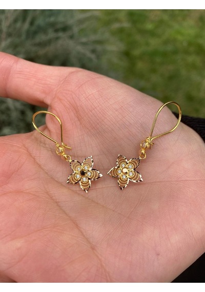 Çgk Çiğdem Gürel Kuyumculuk Sallantılı Çiçek Küpe Gold