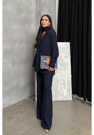 Msm Fashion Kadın İkili Blazer Ceket Pantolon Takım Aksesuar Ve Düğme Detaylı Bol Paça Lacivert Msm Fashion Kadın İkili Blazer Ceket Pantolon Takım Aksesuar Ve Düğme Detaylı Bol Paça Lacivert