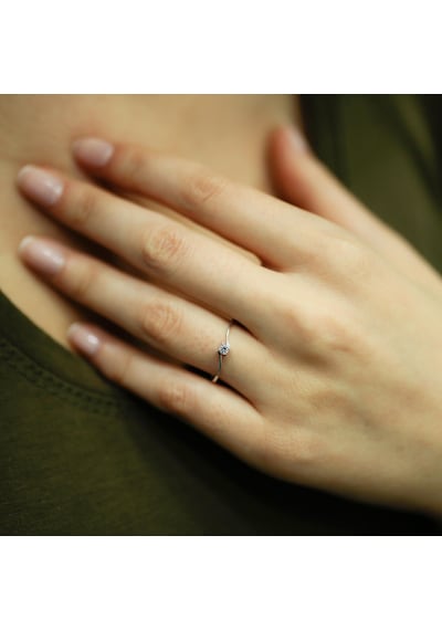 Lova F Renk 0,05 Karat Pırlanta Tektaş Yüzük - 1020121