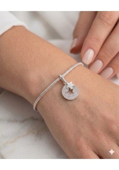 Kadın Yıldız Model Taşlı Charm