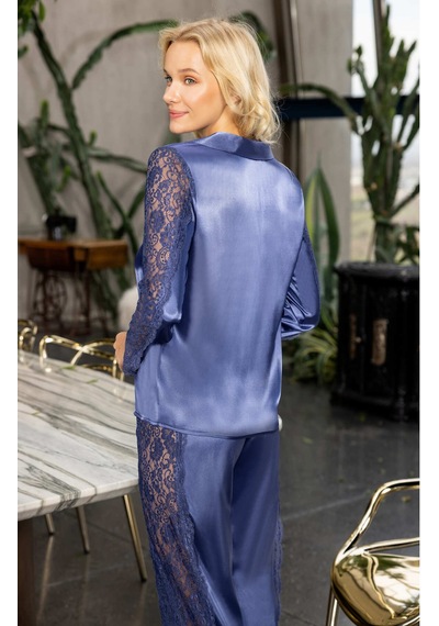 Kadın Lacivert Dantel Detaylı Düğmeli Saten Pijama Takımı Zarif Ve Modern 2 Li Set