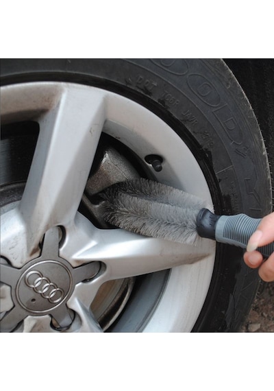 Gri Oto Jant Temizleme Fırçası Ergonomik Saplı, Lastik Ve Jant Detay Temizliği İçin Güçlü Kıllı Fırça