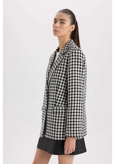 DeFacto Oversize Geniş Kalıp Ceket Yaka Düğmeli Tweed Desenli Blazer Ceket V2814AZ24AUBK81 Siyah DeFacto Oversize Geniş Kalıp Ceket Yaka Düğmeli Tweed Desenli Blazer Ceket V2814AZ24AUBK81 Siyah