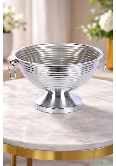 Yapay Çiçek Sitesi Metal Çizgili Küpeli Vazo 17 Cm Gümüş