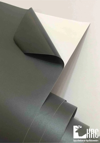Mat Gri Dolap Kaplama Folyosu 40cm X 1m Kendinden Yapışkanlı