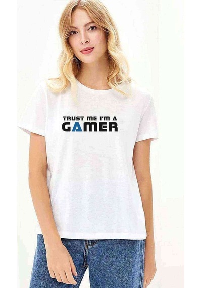 Trusm Me A'M A Gamer Siyah Baskılı Beyaz Kadın Tshirt