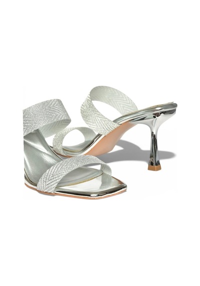 Fox Shoes Y820013834 Gümüş Ayna İnce Topuklu Kadın Ayakkabı Gümüş