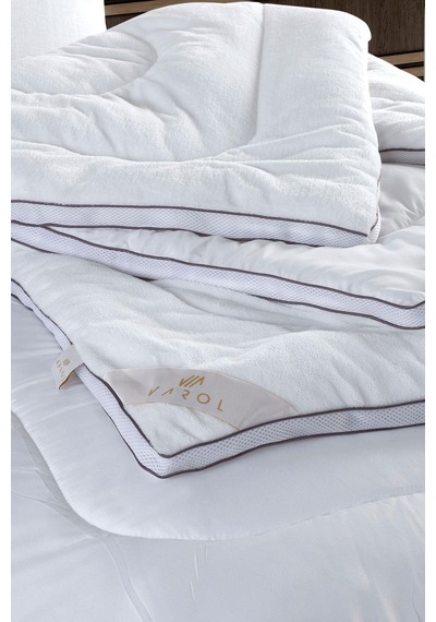 Varol Soft Dört Mevsim Tek Kişilik Yorgan 155x215cm