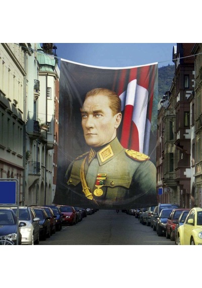 Üniformalı Gazi Mustafa Kemal Atatürk - Ay Yıldız Dış Cephe Poster Bayrak -600x900 Cm 1