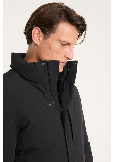 Ac&Co / Altınyıldız Classics Erkek Sıyah Standart Fit Normal Kesim Dik Yaka Fermuarlı Fleto Cepli Kaban Siyah Ac&Co / Altınyıldız Classics Erkek Sıyah Standart Fit Normal Kesim Dik Yaka Fermuarlı Fleto Cepli Kaban Siyah