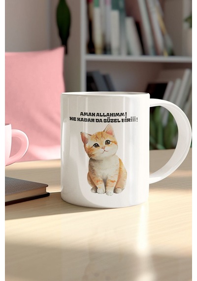 Ne Kadar Da Güzel Biri-masum Kedi Baskılı Beyaz Kupa Bardak