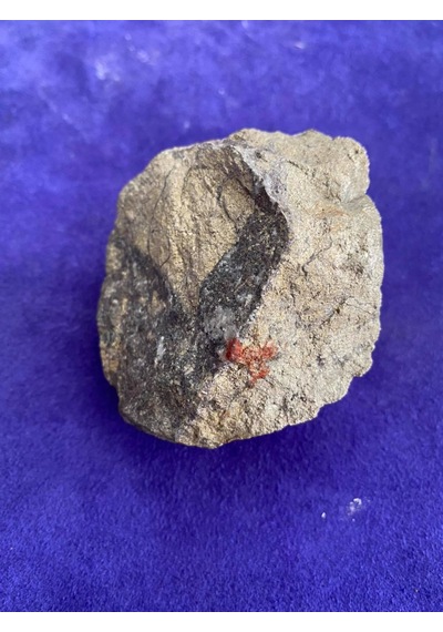 Doğal Kuvars Magmatik Taş 386 Gram
