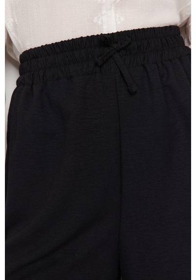 Frm Kadın Yeni Moda Tesettür Boru Paça Regular Boy Dokuma Bol Paça Pa siyah
