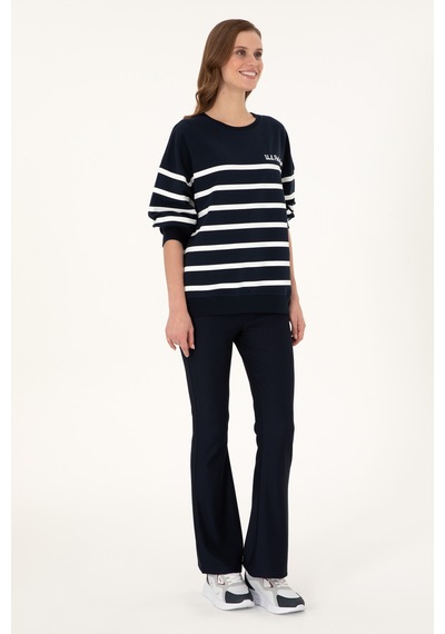 U.S. Polo Assn. Kadın Lacivert Çizgili Bisiklet Yaka Sweatshirt 50297279-VR033 U.S. Polo Assn. Kadın Lacivert Çizgili Bisiklet Yaka Sweatshirt 50297279-VR033