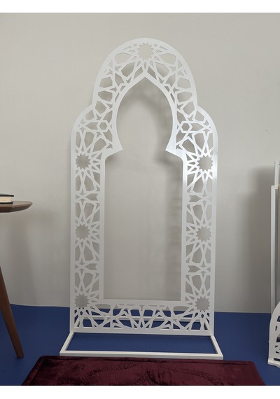 Ayaklı Metal Mihrab, İslami Motifli, Namaz Köşesi, Mescit Dekoru