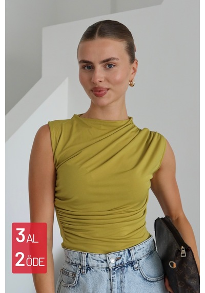 Balenbi Kadın Kolsuz Büzgü Detaylı Sandy Bluz 1102 Oliv
