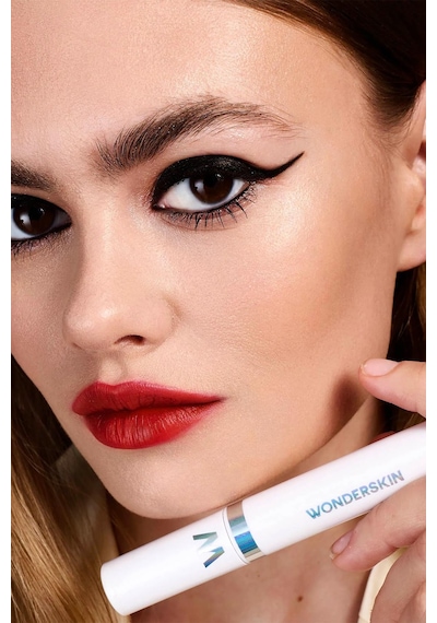 Wonderskin Wonder Blading Renk Sabitleyici Dudak Maskesi Playful 4 ML