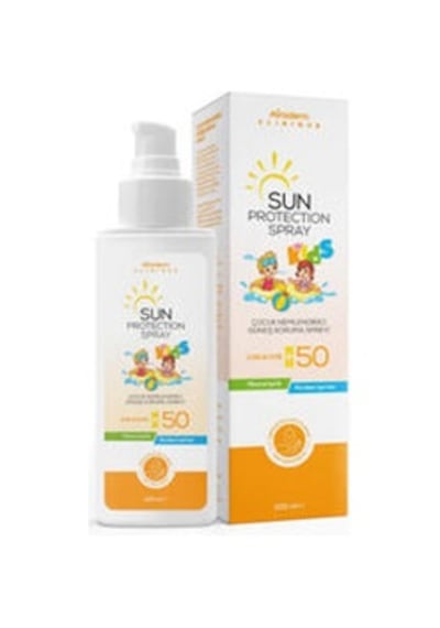 Miraderm Clinique Sun Çocuk Nemlendirici ve Koruyucu Güneş Spreyi SPF50+ 100 ML